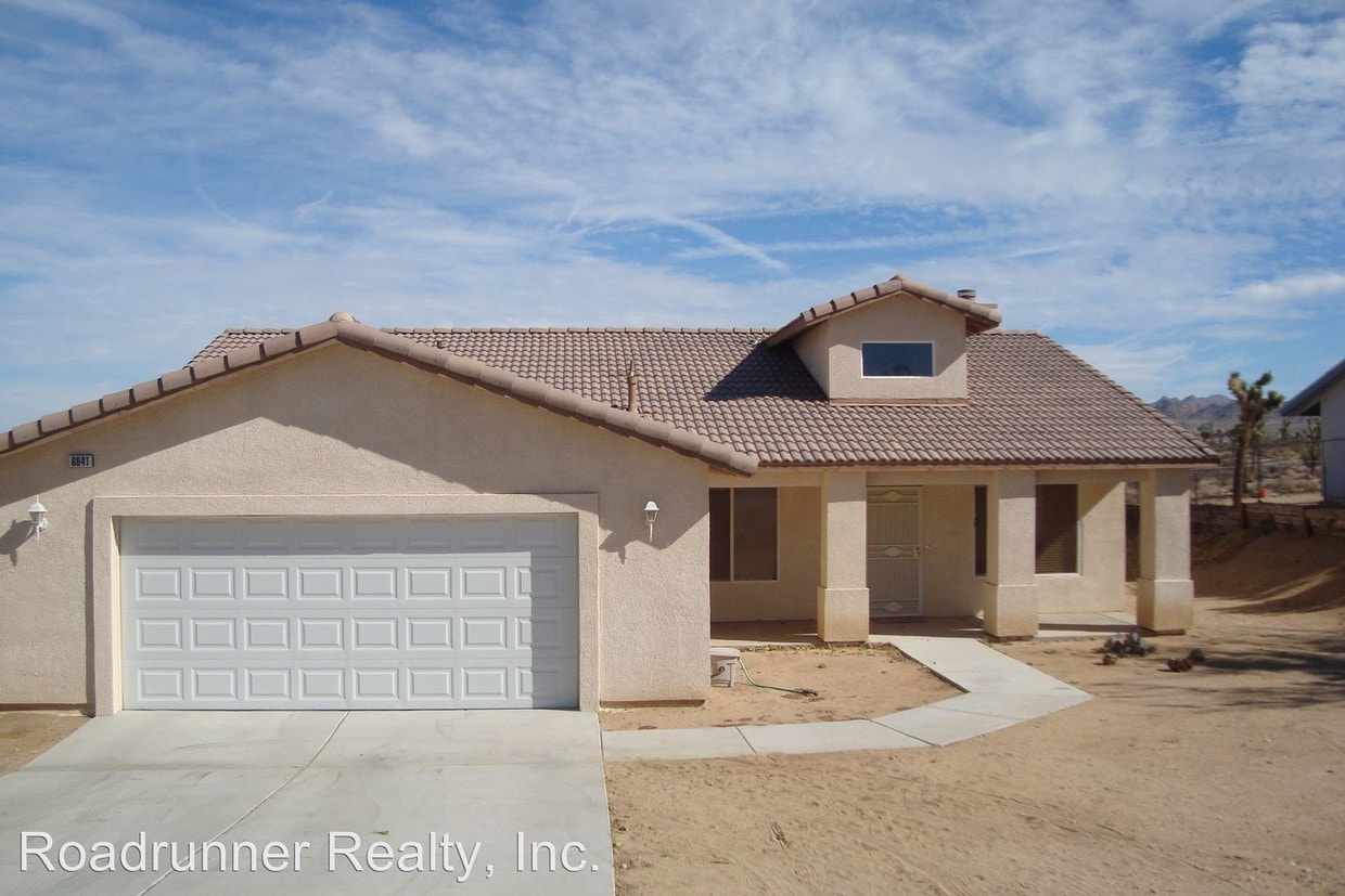 6641 San Angelo Ave, Joshua Tree, CA 92252 House Rental in Joshua