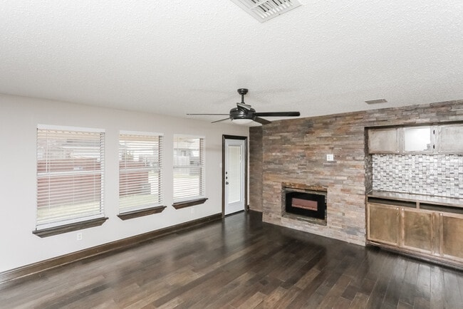 Foto del edificio - 2430 Manchester Ln