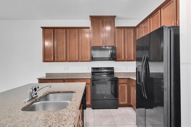Building Photo - 4057 71st Terrace N