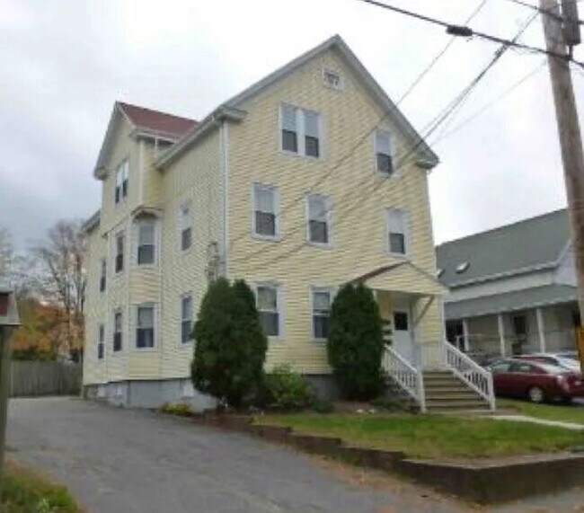 Foto del edificio - 42 Pleasant St