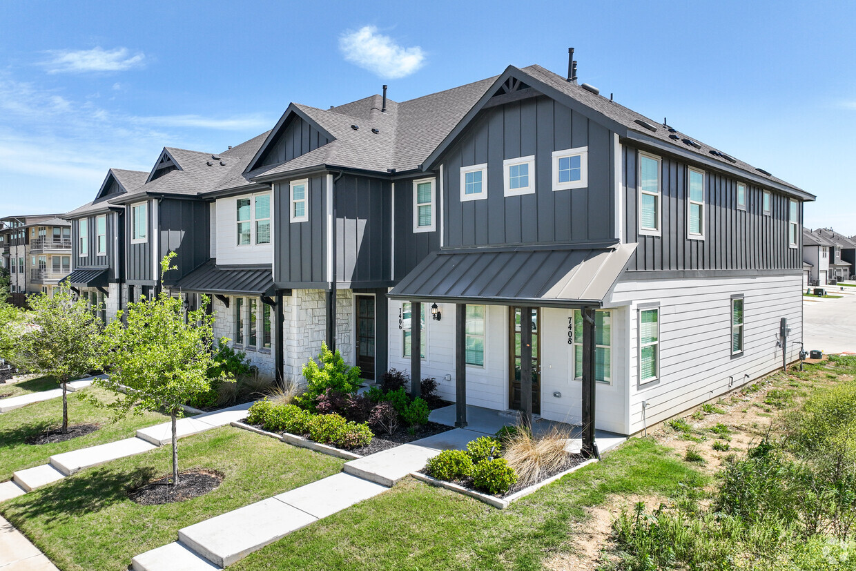 Tavolo Park Townhomes Townhomes for Rent - Fort Worth, TX | Apartments.com