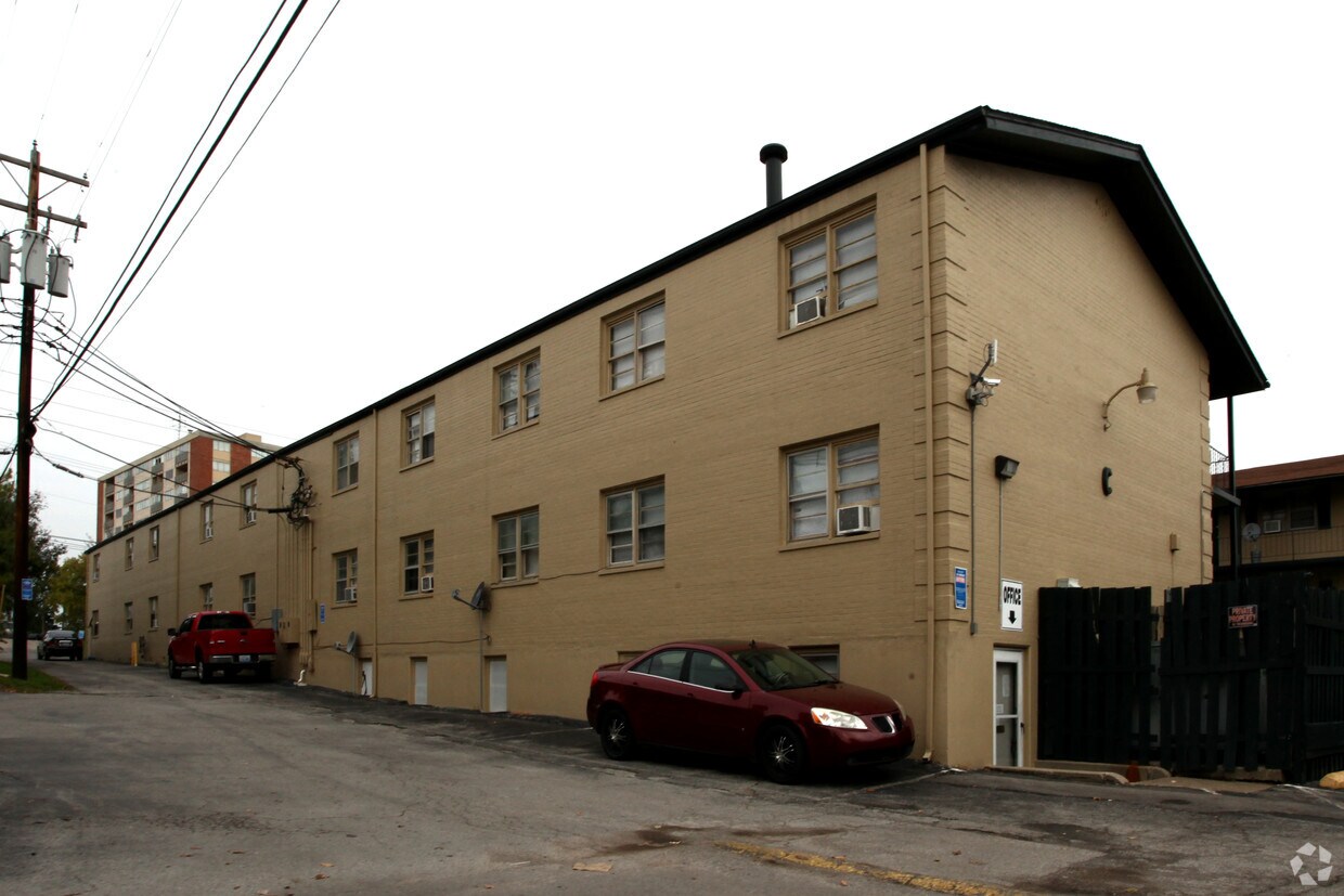 Building Photo - Zandale Green Apartments