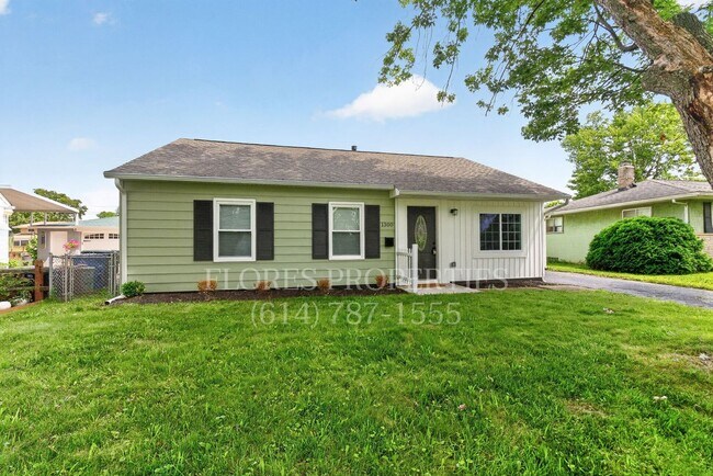 Foto del edificio - Cozy & Convenient: Charming 3BR/2BA Home in Columbus
