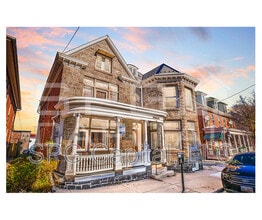 Building Photo - 38 E Middle St