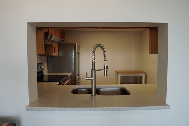 Photo du bâtiment - 121 10th St