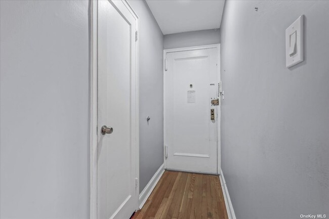 Foto del edificio - 22-40 80th St
