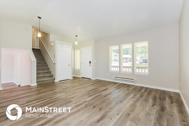 Building Photo - 12615 216th Ave Ct E