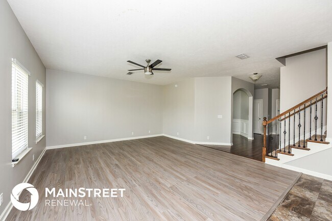 Building Photo - 3372 Tourmaline Dr