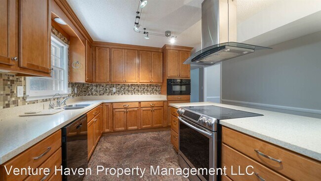Foto del edificio - 4 br, 3 bath House - 608 Mountain Gap Driv...