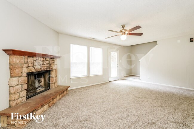 Foto del edificio - 2732 Redland Ln