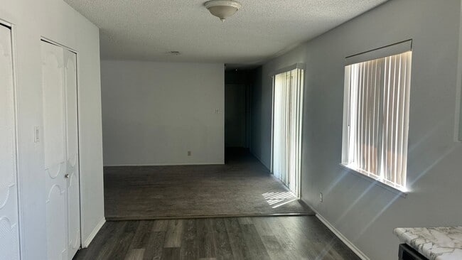 Building Photo - 4485 E Harmon Ave