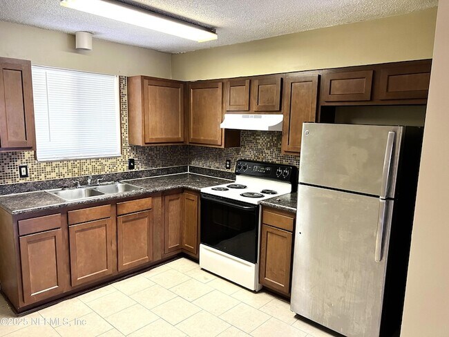 Foto del edificio - 5219 Westchase Ct