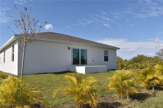 Building Photo - 126 Smallwood Rd