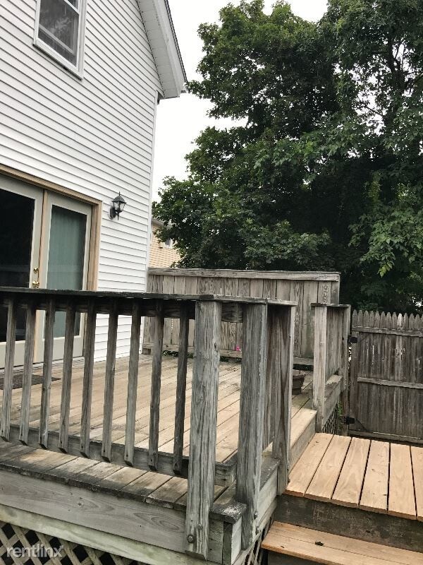 Building Photo - 2 br, 1.5 bath Apartment - 14 Park Street