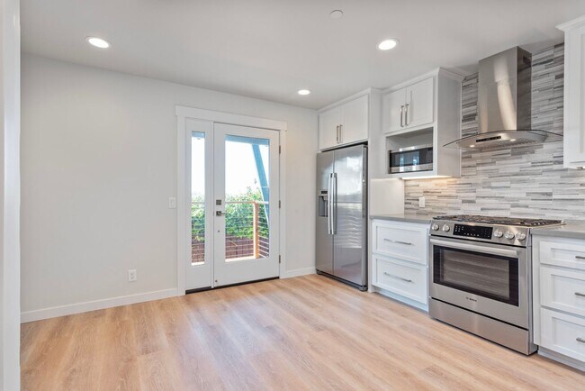 Foto del edificio - 1 bedroom duplex in Cayucos with ocean views