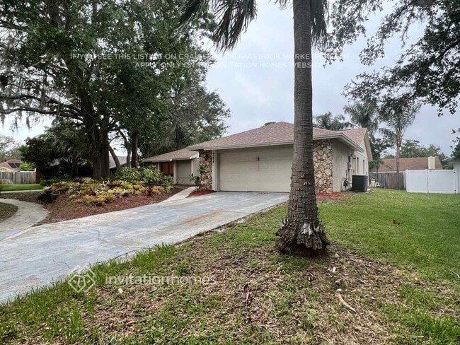 Foto del edificio - 714 Boysenberry Ct