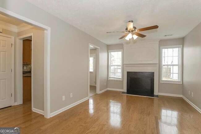 Building Photo - 2465 Oakland Spring Dr