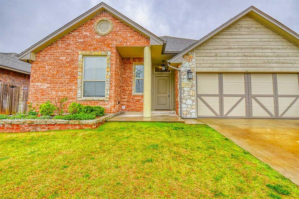 Foto principal - 2204 Alameda Park Dr