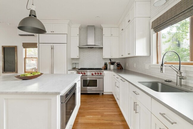 Foto del edificio - 154 Allston St