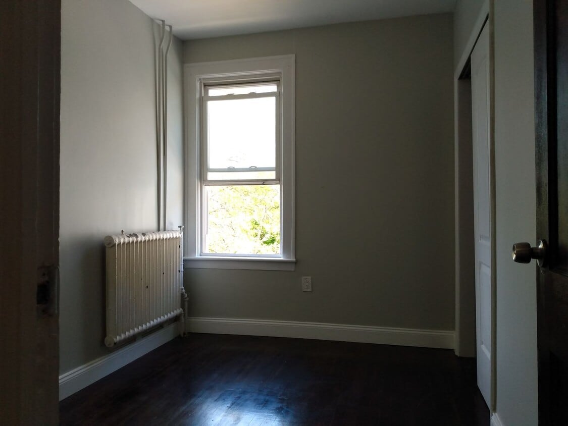 Primary Photo - 45 S Pine Ave