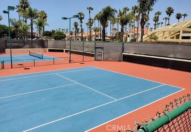 Foto del edificio - 2247 Martinique Ln