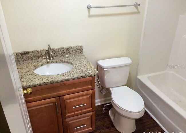 Building Photo - 2905 SW Archer Rd