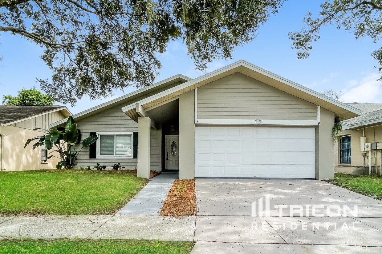 Primary Photo - 8006 Hathaway Drive New Port Richey FL