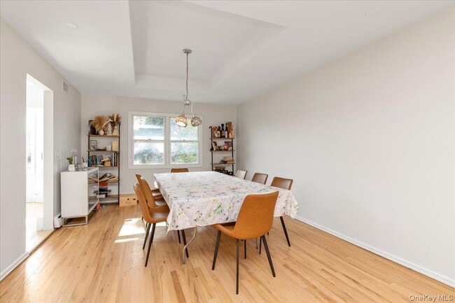 Building Photo - 817 Glenridge Ave