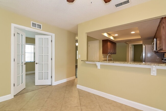 Building Photo - 4404 Sawgrass Blvd