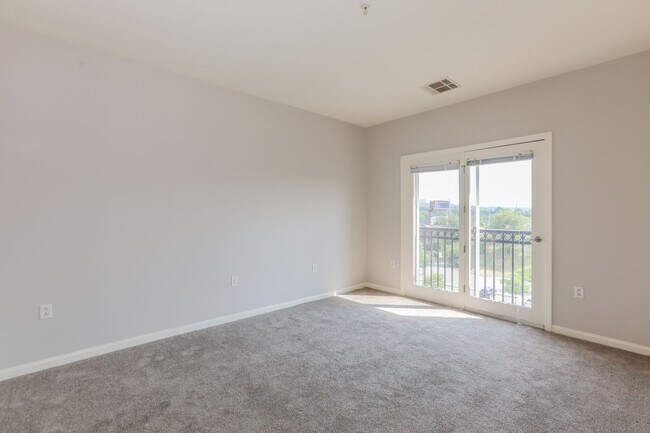 Foto del edificio - 56 Brownstone Way