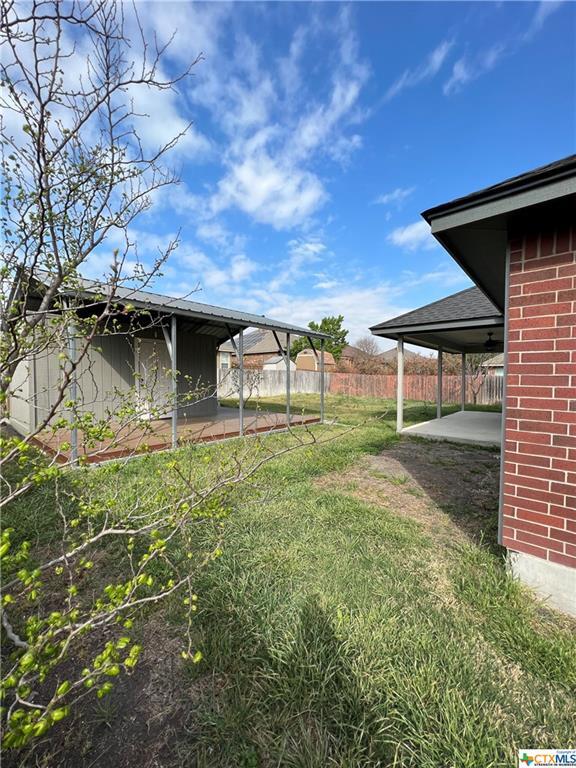 Building Photo - 2256 Garden Sun Pl