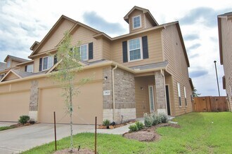 Building Photo - 3923 Lexington Manor Ct