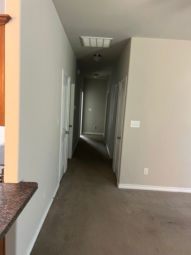 Foto del edificio - 1920 Elizabeth St