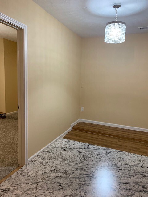 Foto del edificio - 4603 Meadows Edge Ln