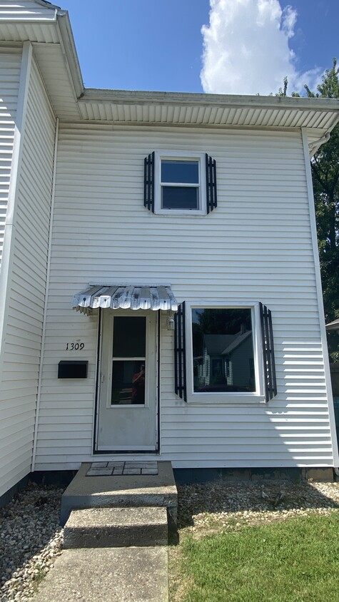 Primary Photo - 1309 S 17th St