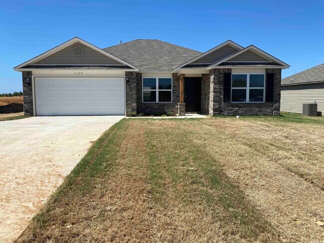 Building Photo - 1105 Santa Fe Trail