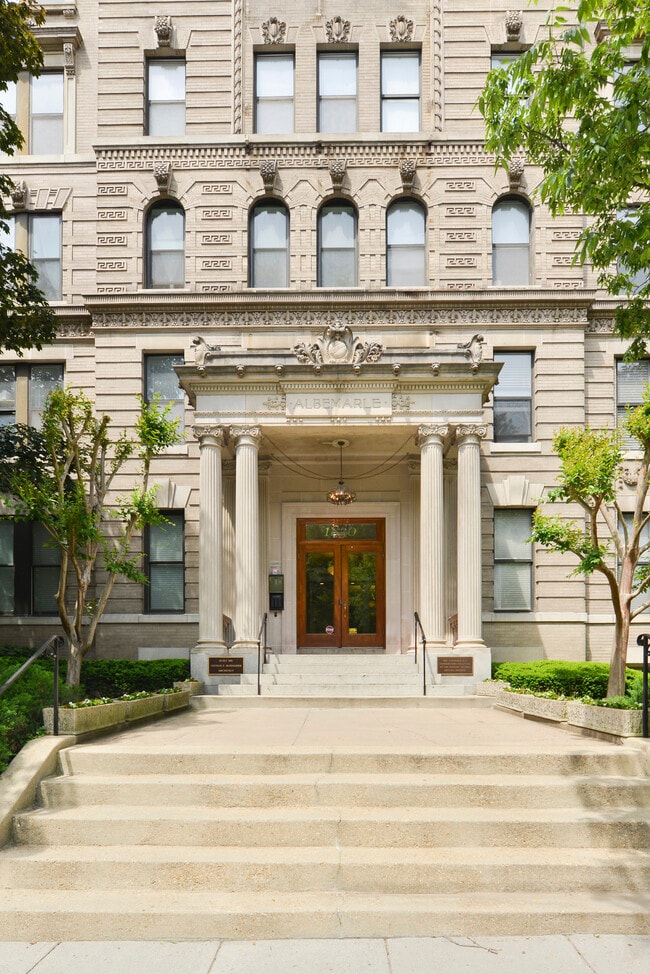 Foto del edificio - 1830 17th Street, NW