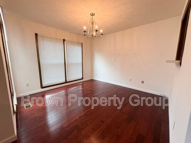 Foto del edificio - 5960 Laguna Dr