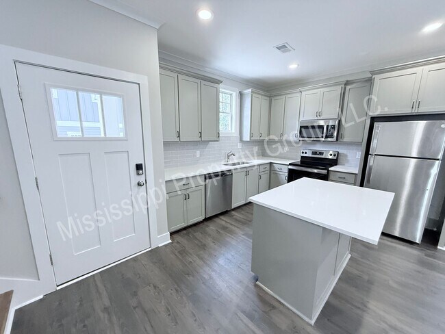 Foto del edificio - 1405 Pleasant Dr