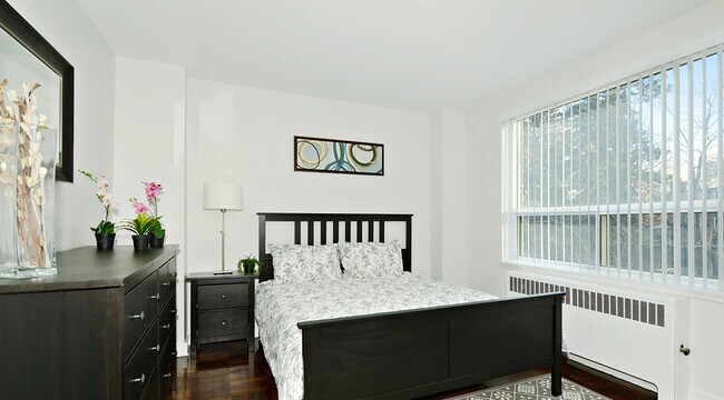 Photo du bâtiment - Avenue Park Apartments