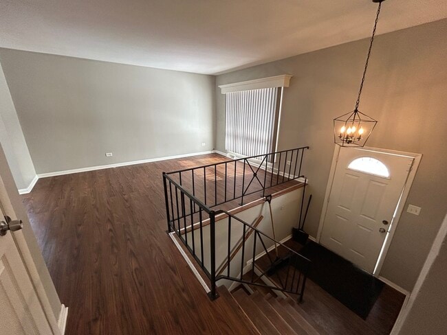 Building Photo - 315 E Rose St