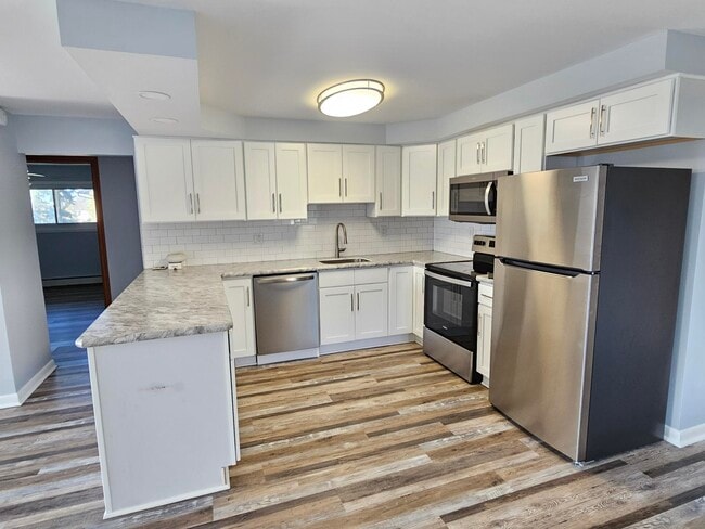 Cocina - 7288 Shawnee Rd