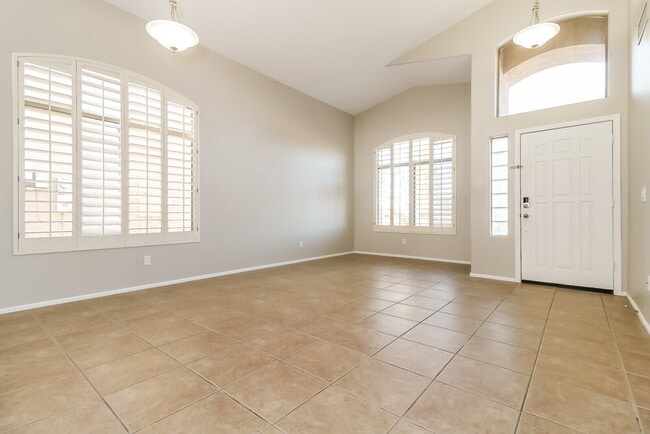 Foto del edificio - 12529 W Colter St