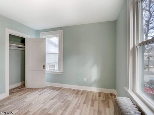 Foto del edificio - 258 Amherst St