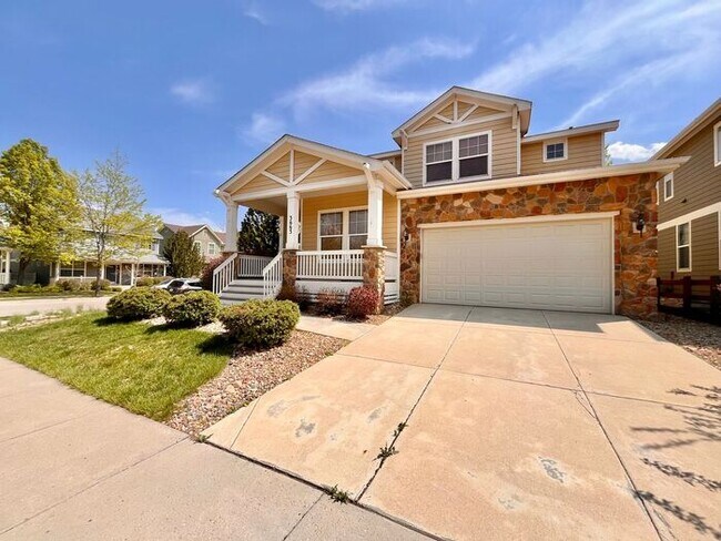Foto del edificio - Beautiful 4 bed/ 3 bath Home with Office!