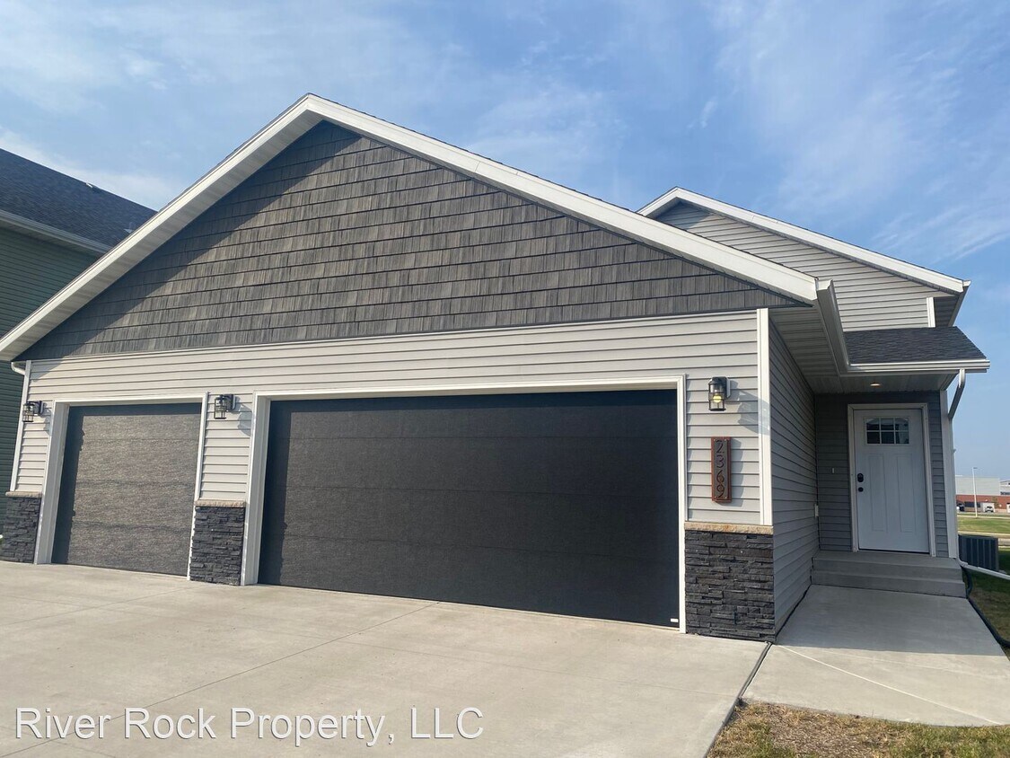 Primary Photo - 3 br, 2 bath House - 2369 Eagle Valley Dri...