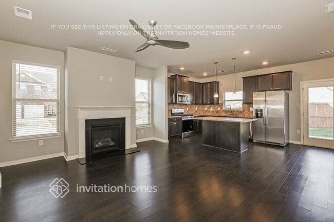 Building Photo - 2701 Trebek Ct