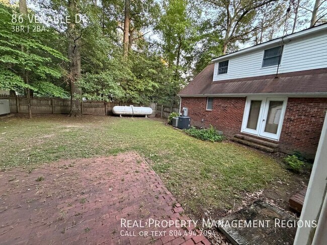 Building Photo - 86 Venable Dr
