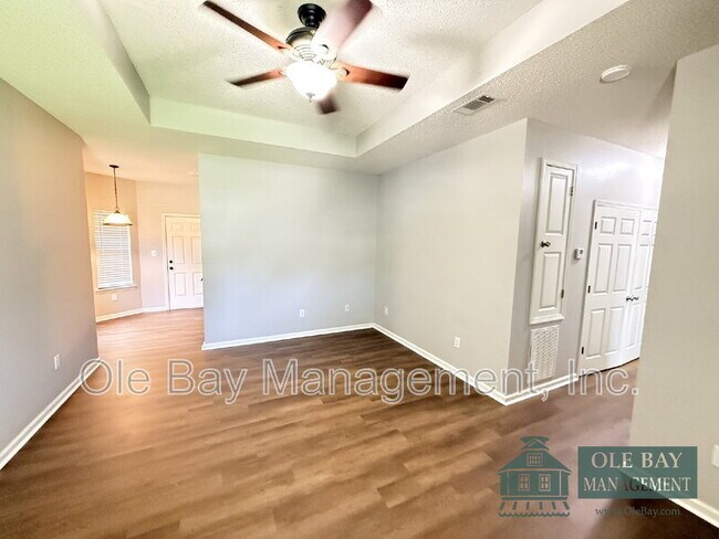 Foto del edificio - 3420 Fairfield Rd