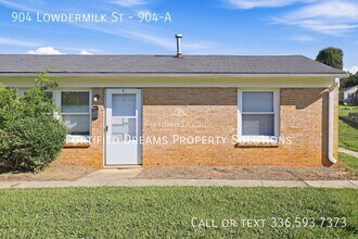 Building Photo - 904 Lowdermilk St